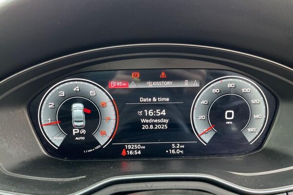 Used Audi A4 2022 for sale - 75644123: Photo 13