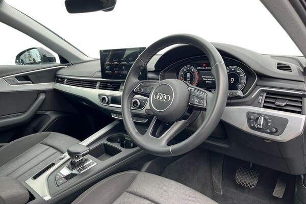 Used Audi A4 2022 for sale - 75644123: Photo 9