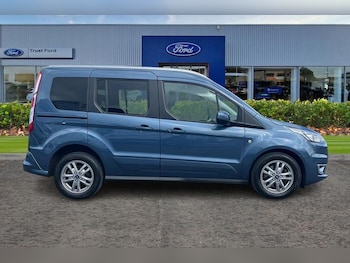 Used Ford Tourneo Connect 2022 for sale - 75207676: Photo