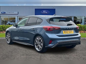 Used Ford Focus 2022 for sale - 76296782: Photo 2