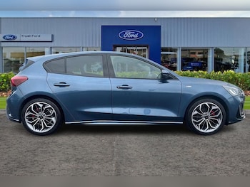 Used Ford Focus 2022 for sale - 76296782: Photo 3