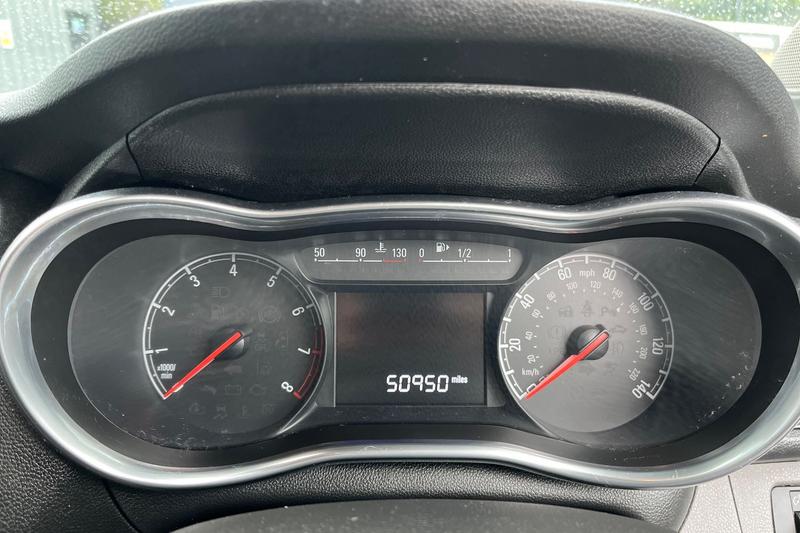 Used Vauxhall Viva 2016 for sale - 76196496: Photo 13