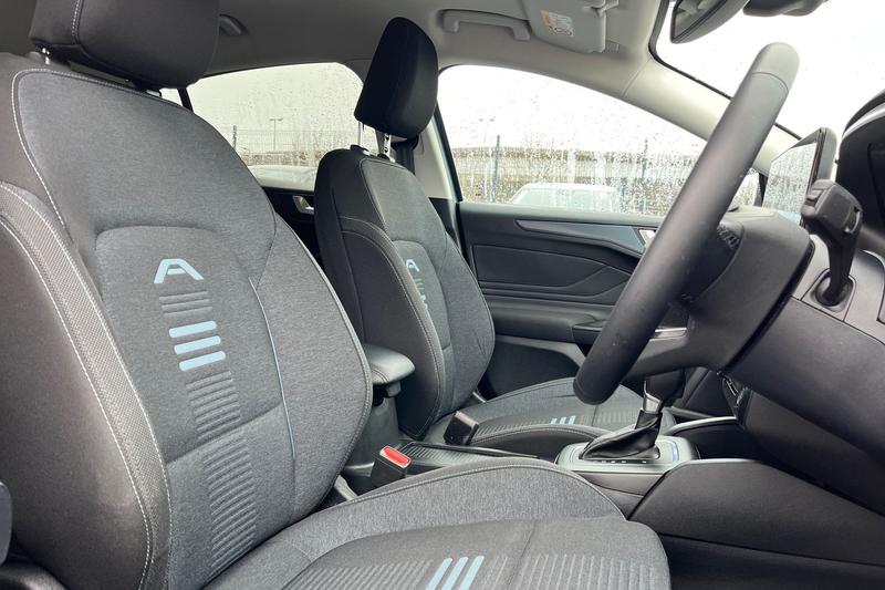 Used Ford Focus 2023 for sale - 78028635: Photo 17