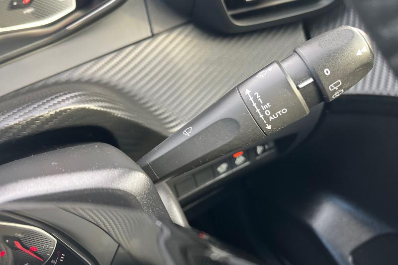 Used Peugeot 208 2022 for sale - 76830331: Photo 15