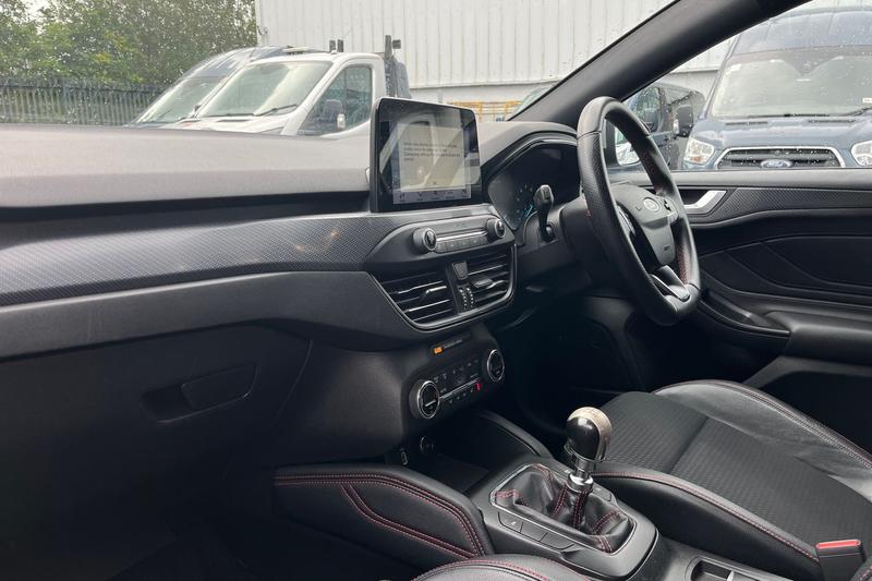 Used Ford Focus 2019 for sale - 76006210: Photo 18