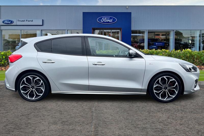 Used Ford Focus 2019 for sale - 76006210: Photo 3