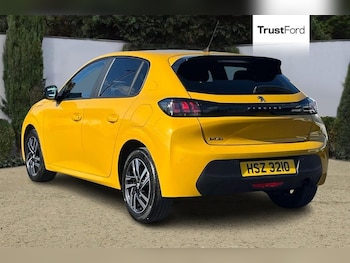 Used Peugeot 208 2023 for sale - 76046612: Photo 2