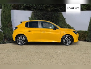 Used Peugeot 208 2023 for sale - 76046612: Photo 3