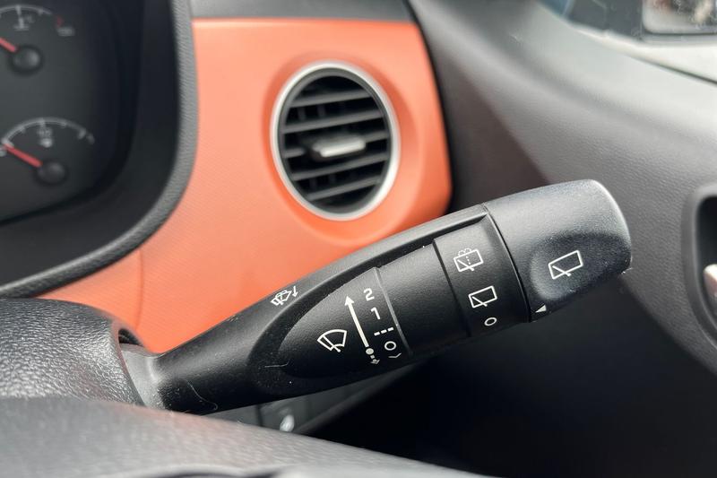 Used Hyundai i10 2015 for sale - 77910286: Photo 15