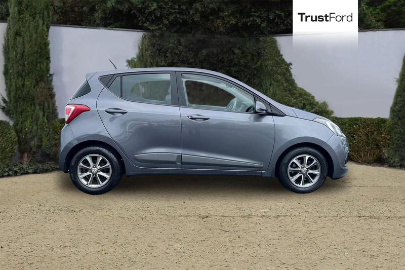 Used Hyundai i10 2015 for sale - 77910286: Photo 3