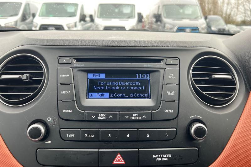 Used Hyundai i10 2015 for sale - 77910286: Photo 31