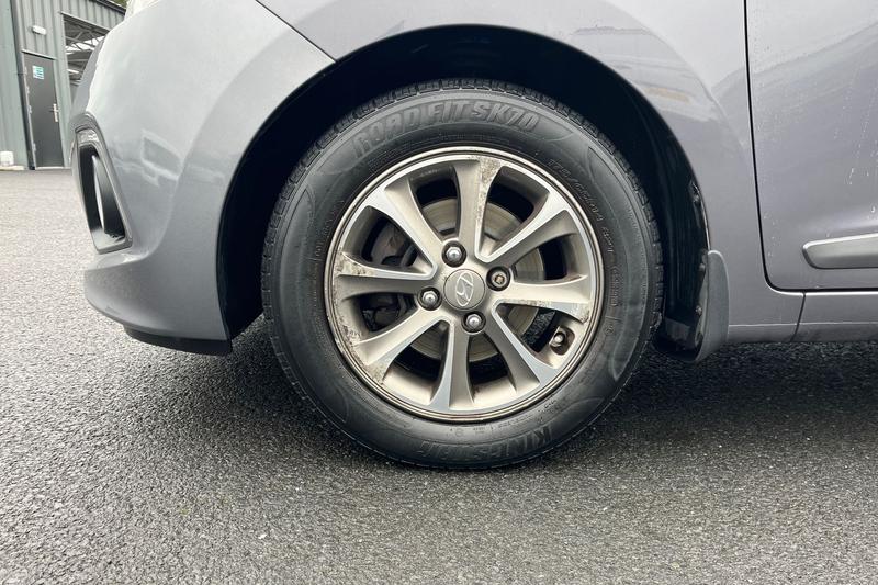 Used Hyundai i10 2015 for sale - 77910286: Photo 8