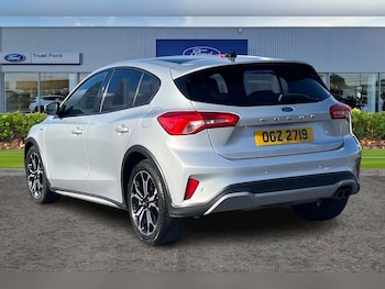 Used Ford Focus 2019 for sale - 76382078: Photo