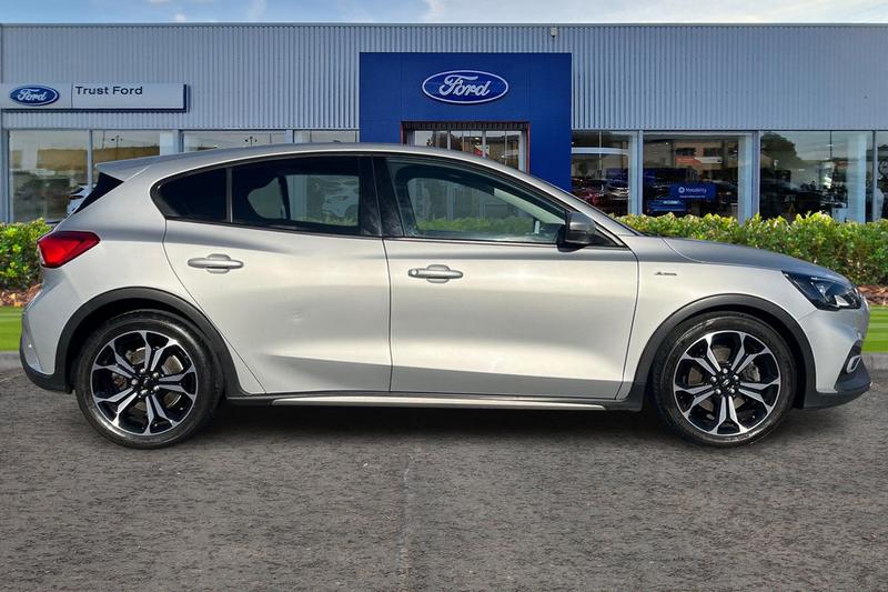 Used Ford Focus 2019 for sale - 76382078: Photo 3