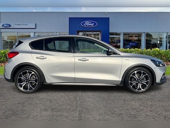 Used Ford Focus 2019 for sale - 76382078: Photo
