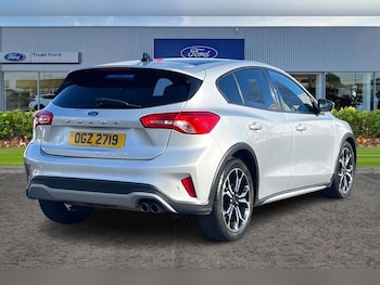 Used Ford Focus 2019 for sale - 76382078: Photo