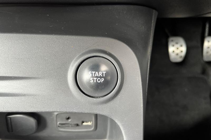 Used Renault Captur 2025 for sale - 78206216: Photo 36