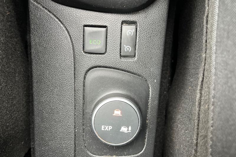 Used Renault Captur 2025 for sale - 78206216: Photo 37