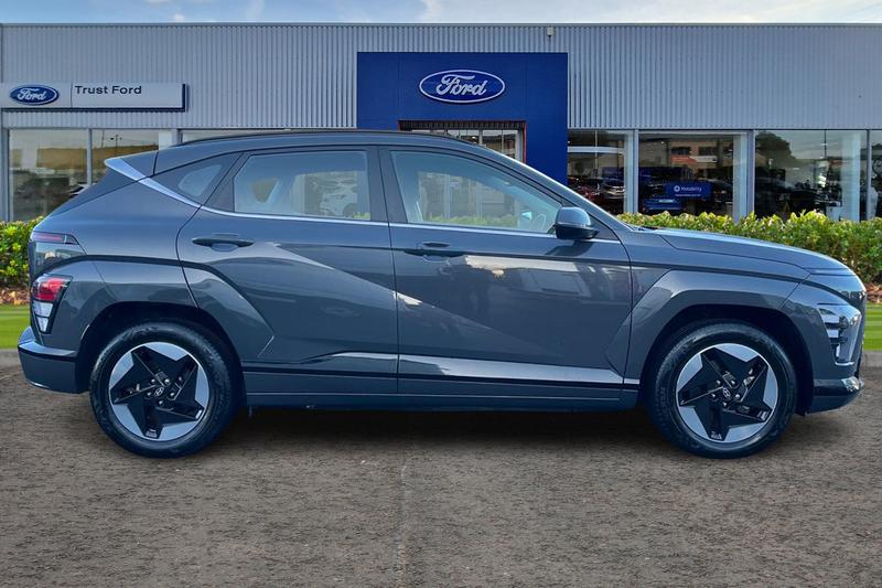 Used Hyundai KONA 2023 for sale - 77218185: Photo 3