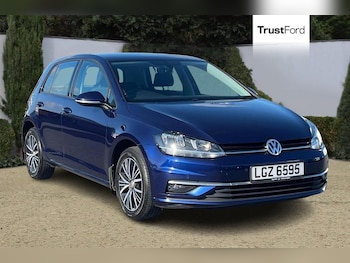 Volkswagen - Golf