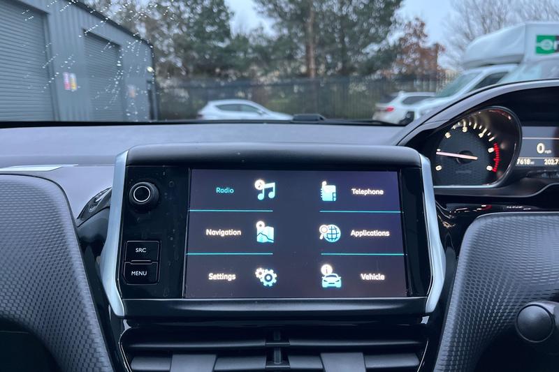 Used Peugeot 2008 2018 for sale - 77036938: Photo 30