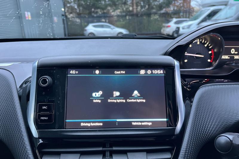 Used Peugeot 2008 2018 for sale - 77036938: Photo 34