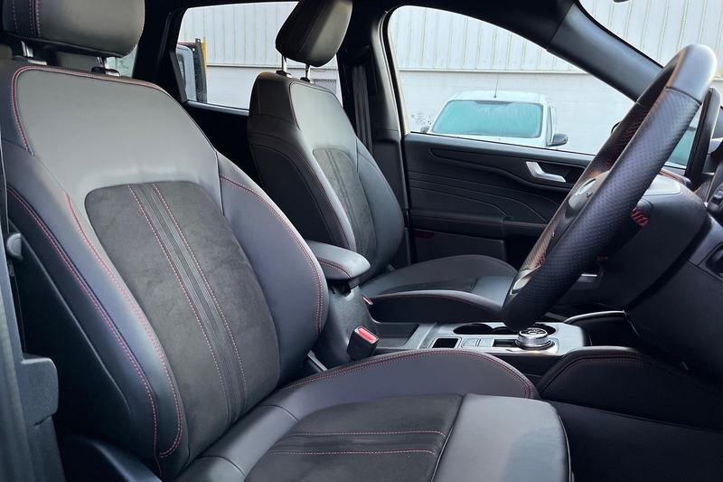 Used Ford Kuga 2025 for sale - 76977362: Photo 17