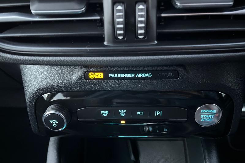 Used Ford Kuga 2025 for sale - 76977362: Photo 38