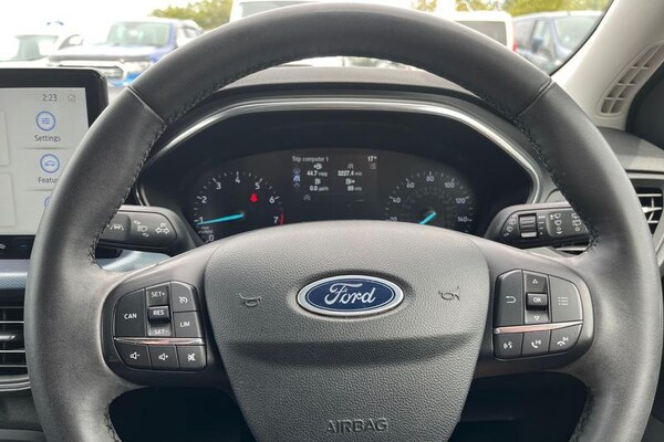 Used Ford Focus 2023 for sale - 75504823: Photo 12