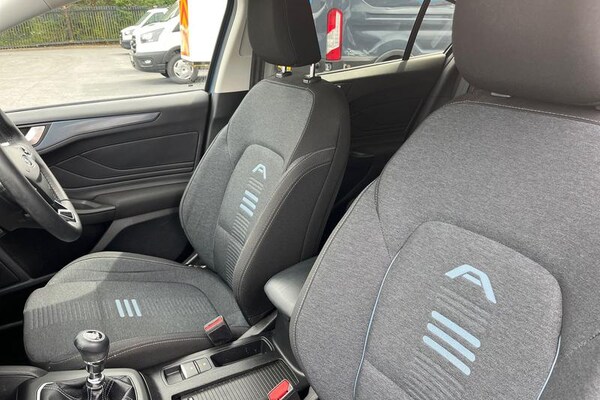 Used Ford Focus 2023 for sale - 75504823: Photo 19