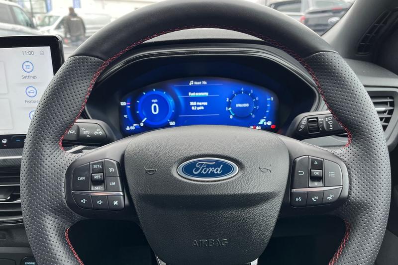 Used Ford Focus 2023 for sale - 77505743: Photo 12