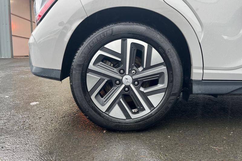 Used Hyundai KONA 2023 for sale - 77457288: Photo 8