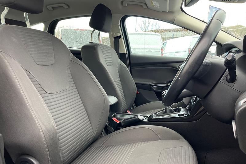 Used Ford Focus 2016 for sale - 76748141: Photo 17