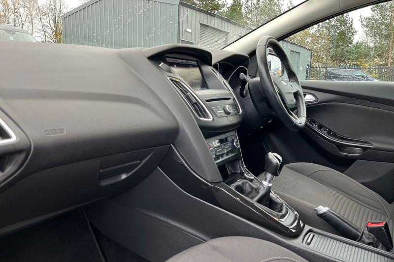Used Ford Focus 2016 for sale - 76748141: Photo 18