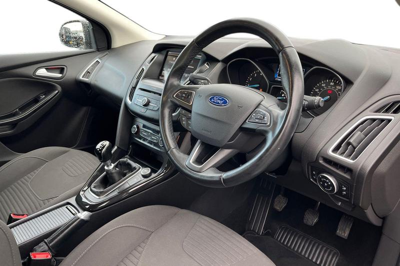 Used Ford Focus 2016 for sale - 76748141: Photo 9