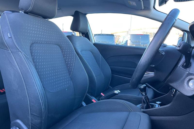 Used Ford Fiesta 2019 for sale - 76703183: Photo 17