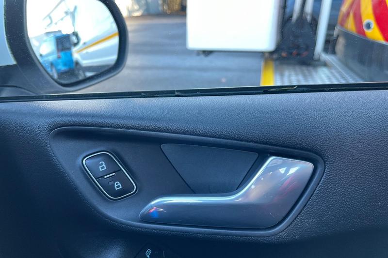 Used Ford Fiesta 2019 for sale - 76703183: Photo 27