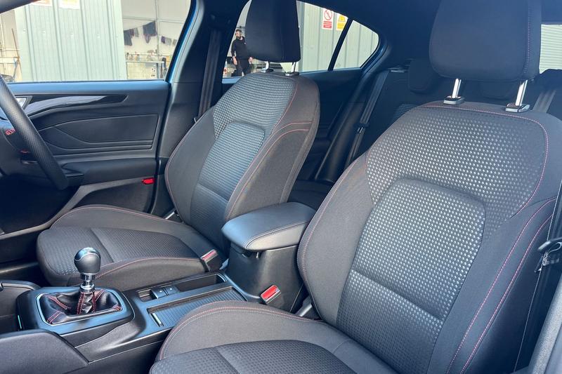 Used Ford Focus 2022 for sale - 76494609: Photo 19