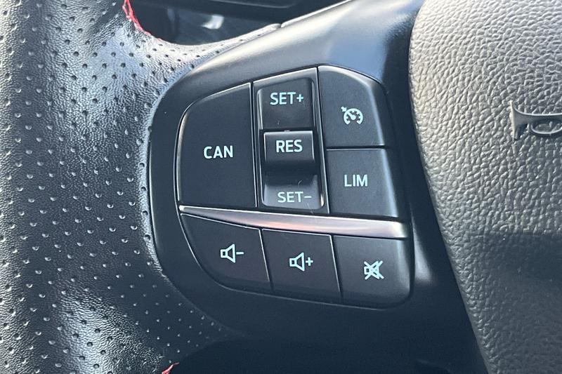 Used Ford Focus 2022 for sale - 76494609: Photo 23