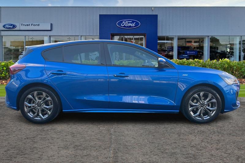 Used Ford Focus 2022 for sale - 76494609: Photo 3