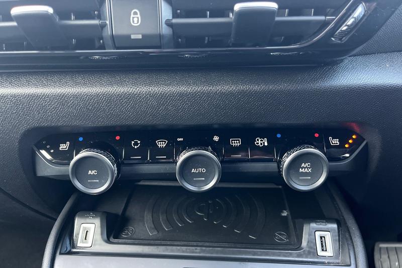 Used Citroen C4 2022 for sale - 76563087: Photo 38