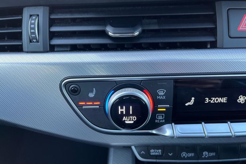 Used Audi A4 2022 for sale - 77152059: Photo 40