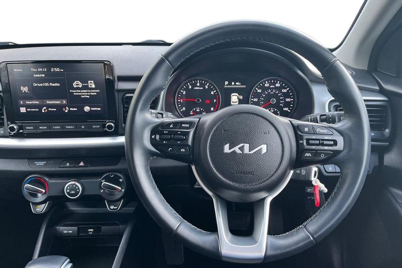 Used Kia Stonic 2022 for sale - 76830333: Photo 11