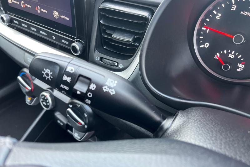 Used Kia Stonic 2022 for sale - 76830333: Photo 14