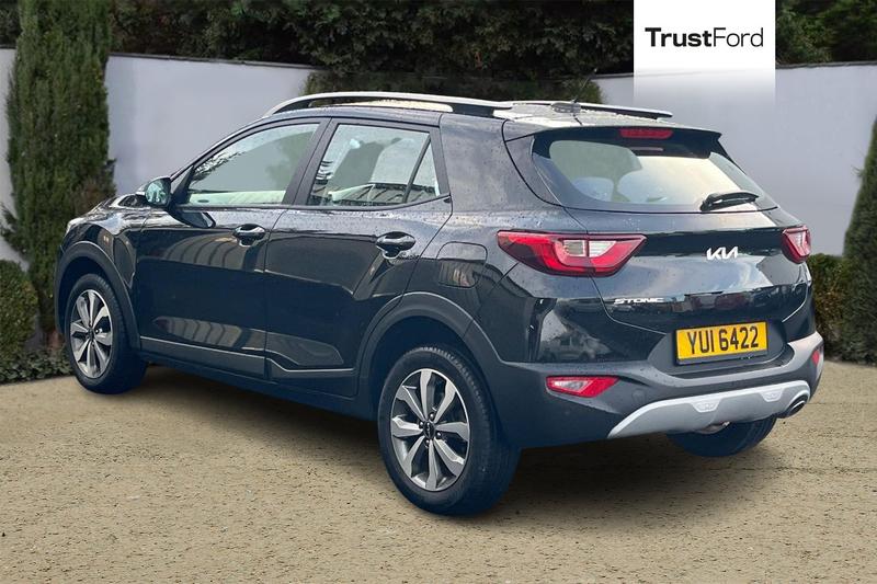 Used Kia Stonic 2022 for sale - 76830333: Photo 2