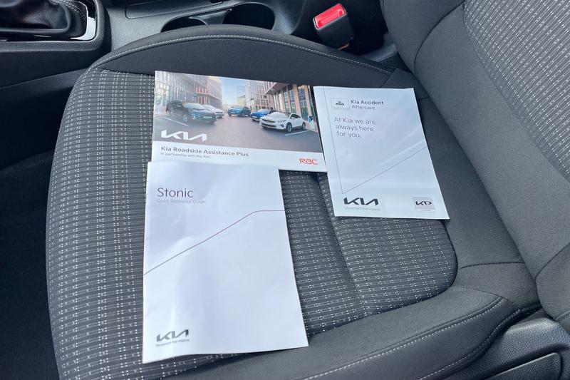 Used Kia Stonic 2022 for sale - 76830333: Photo 22