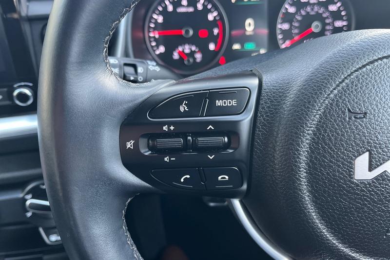 Used Kia Stonic 2022 for sale - 76830333: Photo 28