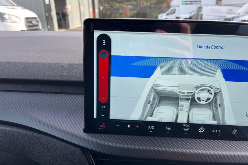 Used Ford Kuga 2025 for sale - 77607576: Photo 37