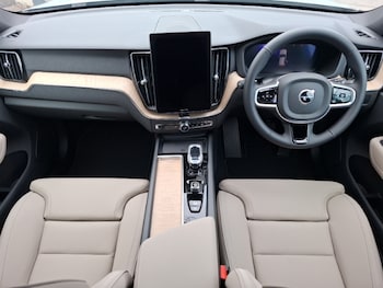 Used Volvo XC60 2026 for sale - 78945436: Photo