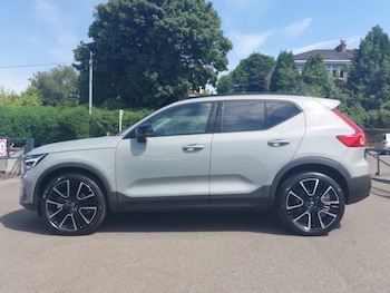 Used Volvo XC40 2025 for sale - 79175918: Photo